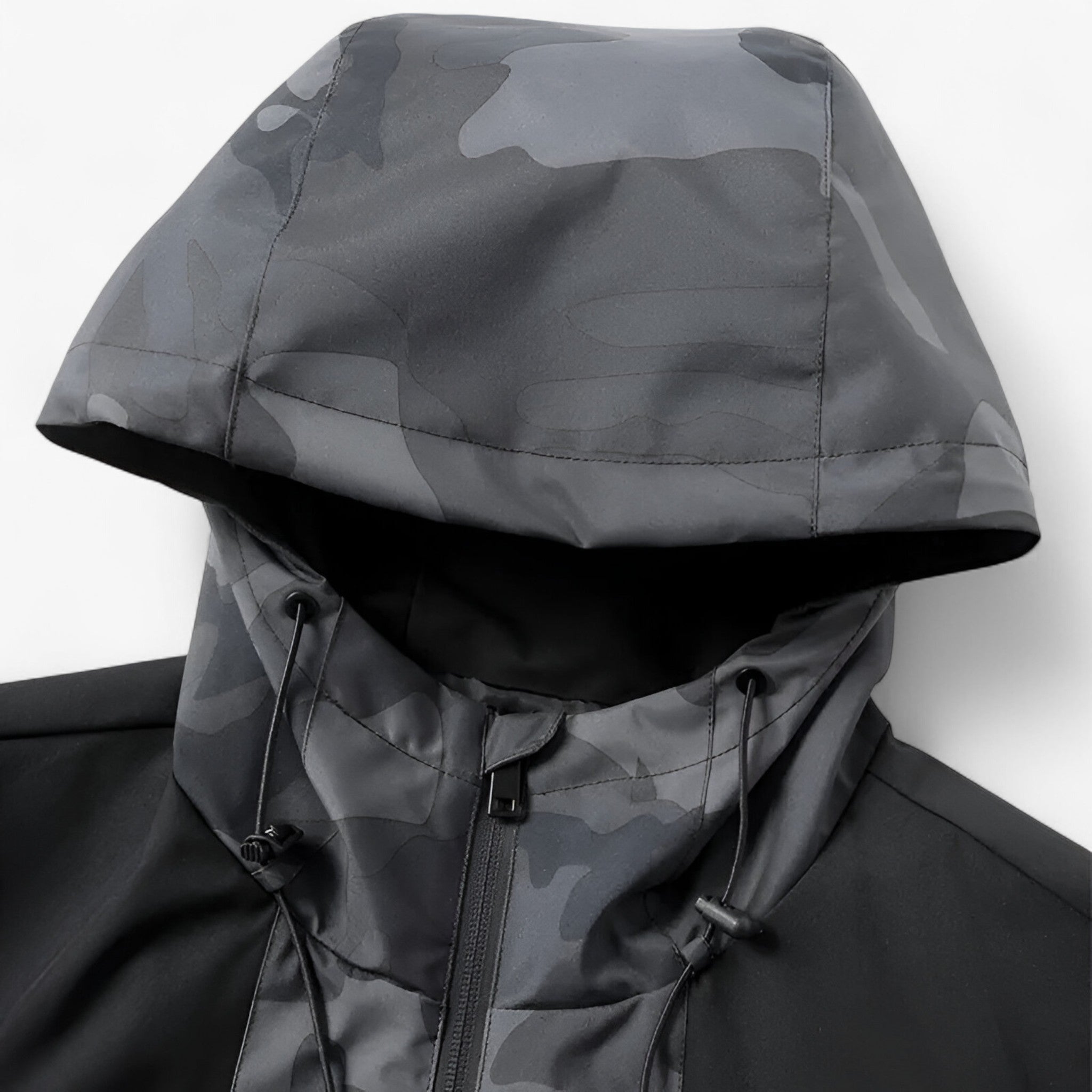 Windproof Camouflage Outdoor Jacket with Adjustable Cuffs and Multiple Pockets for Hiking and Camping